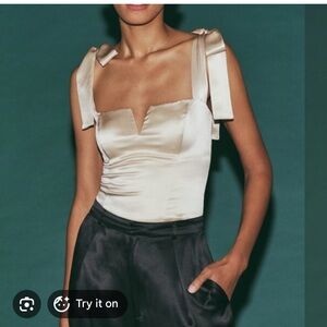 NWT REFORMATION daisy silk top ivory SZ 2 cream beige tie